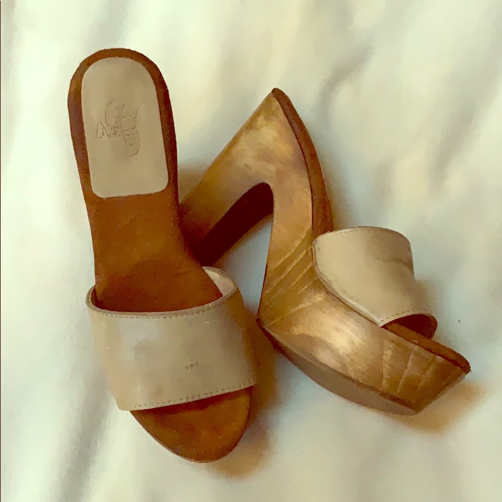 Steve Madden Freebird Platform heels